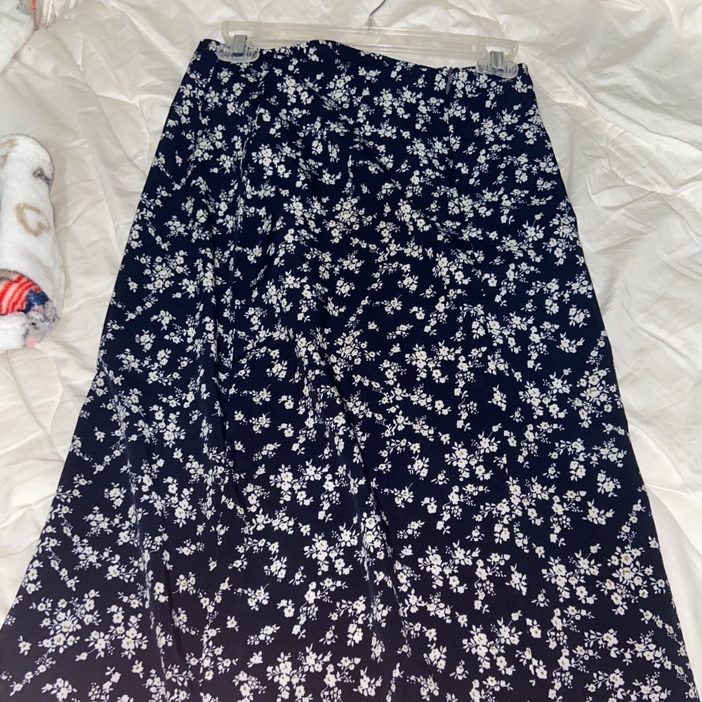 ditsy navy floral skirt
